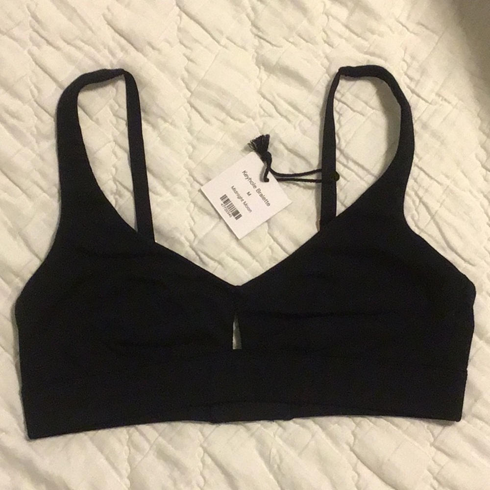 Knickey/Subset Keyhole Bralette